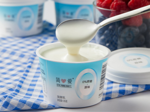 简爱酸奶解锁健康新选择 其0蔗糖系列产品受到欢迎